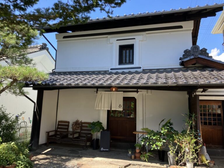 エスプレッソ専門店「& espresso」築100年超の蔵で至福の一杯を
