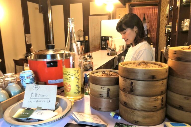 【閉店】マグロ漁港で見つけた蒸籠(せいろ)食堂は「人々が帰る場所」|三浦市三崎港 蒸籠食堂かえる