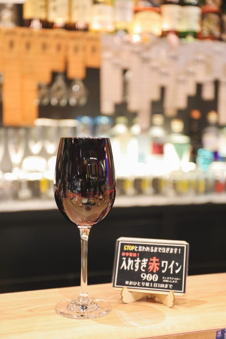 京都四条駅直結：昼飲みできるカフェCHOTTO WARAKU（チョット ワラク）