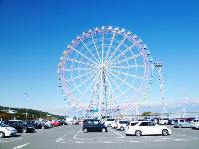 キレイな景色を観覧車からみられる！神戸淡路鳴門自動車道淡路サービスエリア