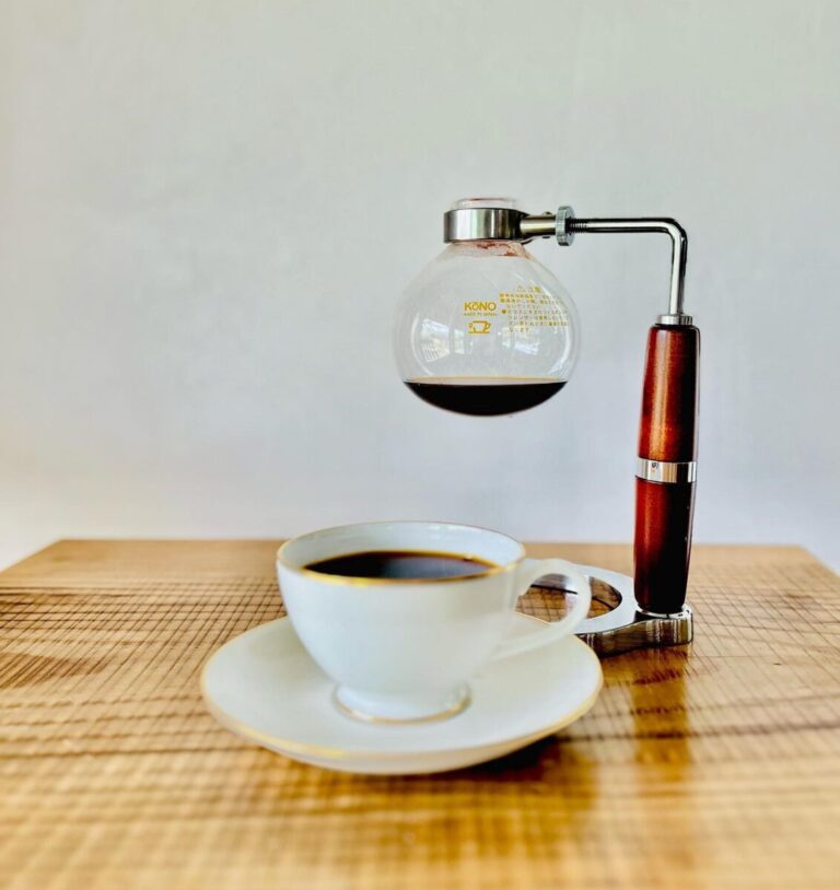 みなさまのコーヒー時間がもっと豊かになりますように「TIdy room + Coffee roastery」