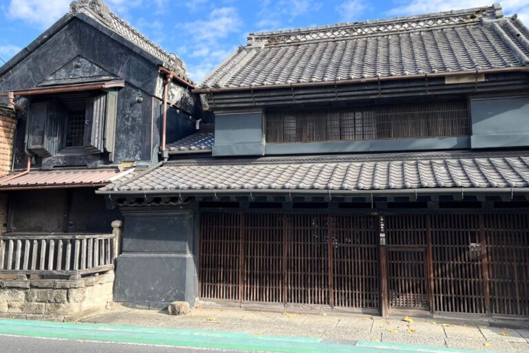 古い街並みが残る旧日光街道の宿場町「越谷宿」を歩く｜埼玉県越谷市