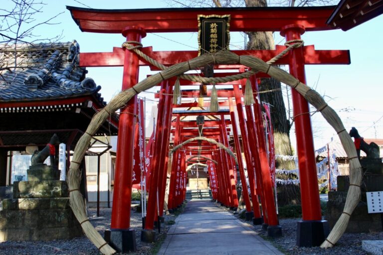 【江戸時代に実在した娘が今も仕える？】「於菊稲荷神社」語り継がれる神秘の物語｜群馬県高崎市