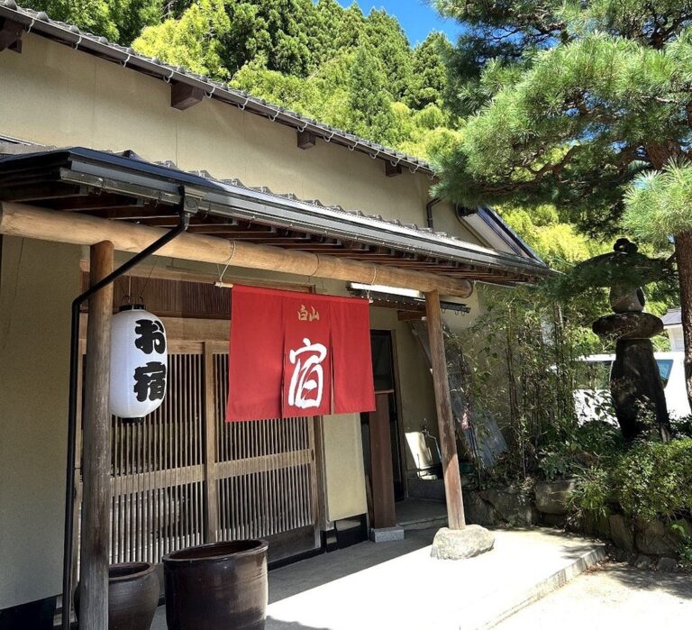 風情漂う和風空間と絶品そば!白山お宿・そば処さかい|石川県白山市八幡町