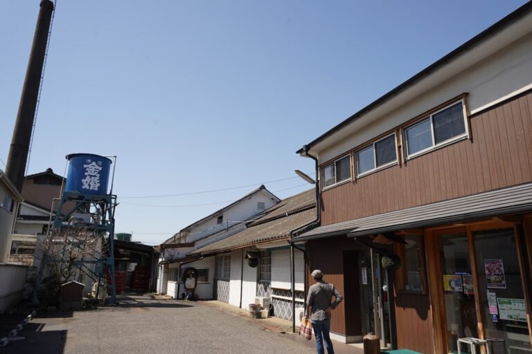 創業400年以上。“東京最古”の酒舗の酒蔵「豊島屋酒造」で、土曜日ほろ酔い見学｜東京都東村山市