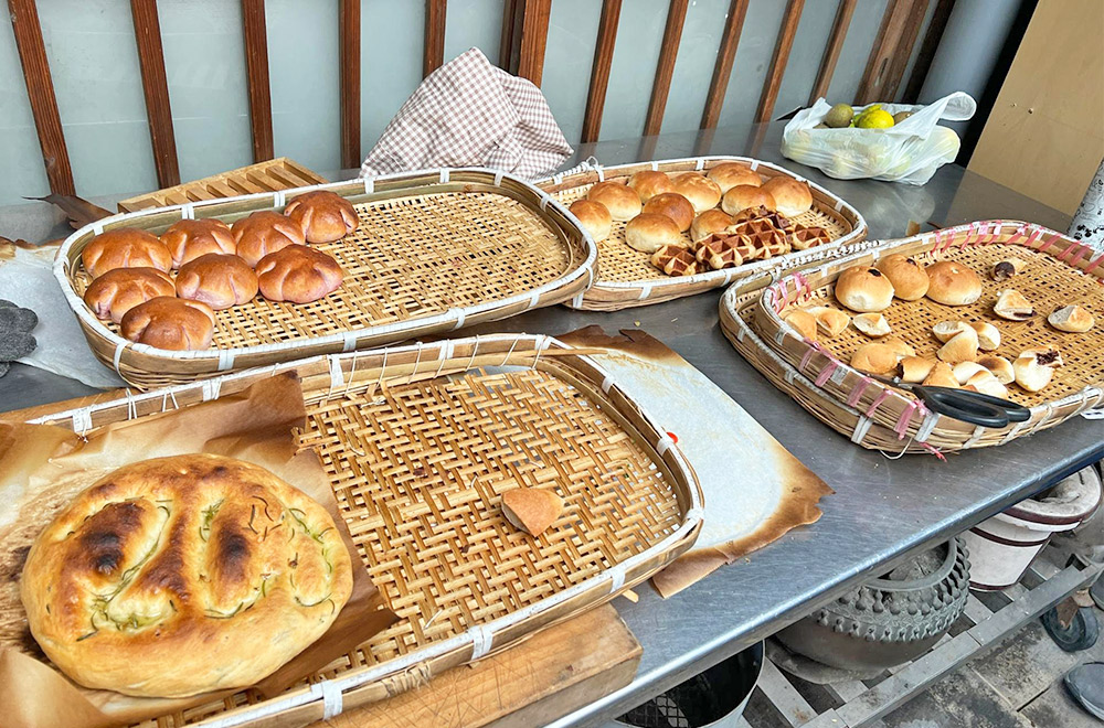 【体験談】小麦栽培からパン作りまで！山口県周南市の三丘パン研究会に参加してきた。パン試食会