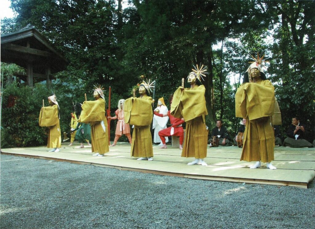 花園の仏の舞