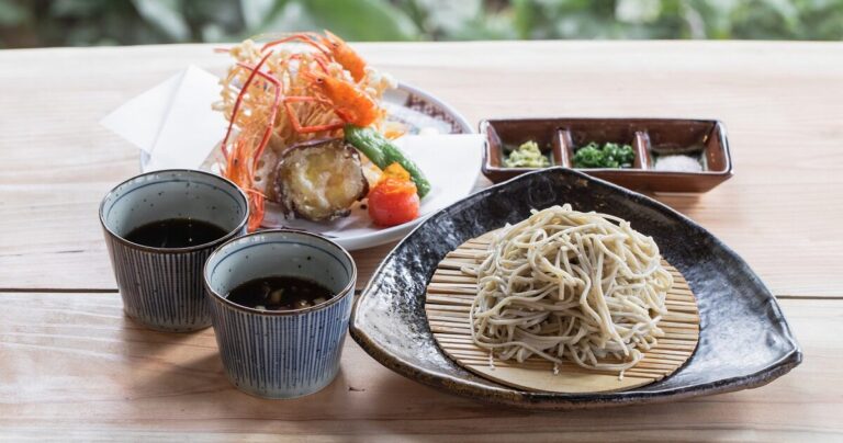 健康にこだわった十割蕎麦｜びわ湖が一望できる『伊と咲の』