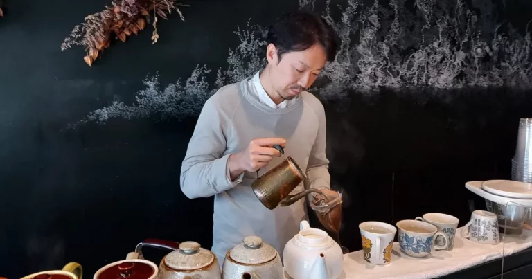 昭和初期の面影を残した喫茶「キアズマ珈琲」で味わう珠玉の一杯｜豊島区雑司が谷