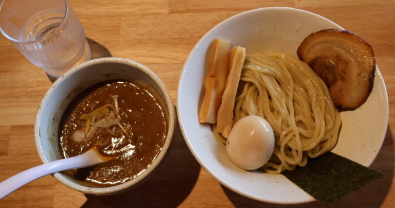 ¥950の激うま濃厚魚介豚骨つけ麺 ｜徳島県鳴門市