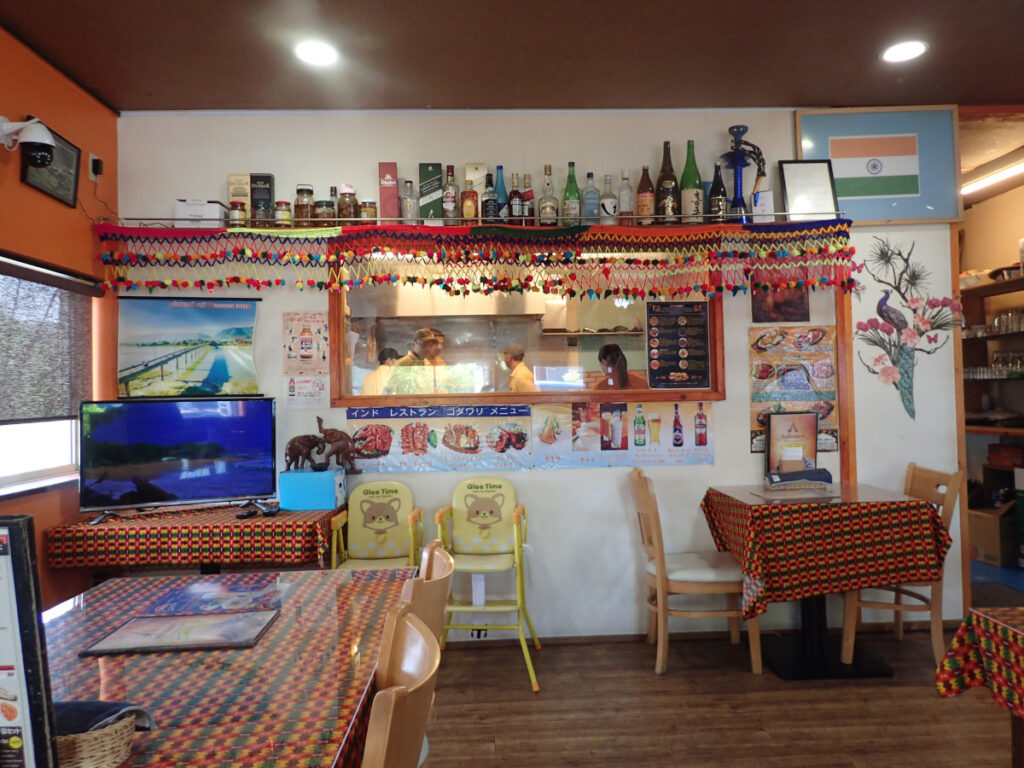 ゴダワリの店内