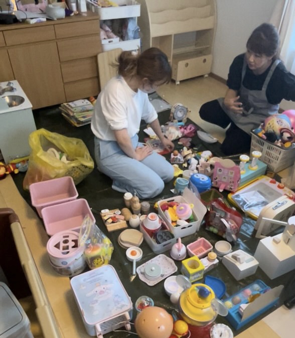 お片付け中の依頼者とみったん