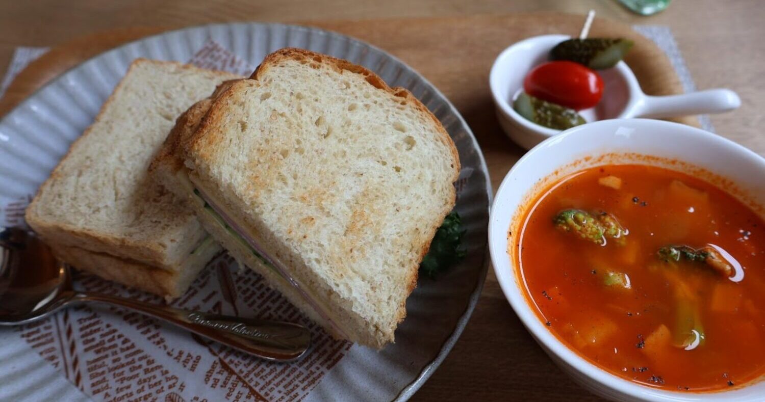 私だけの隠れ家カフェで、ホームメイドのパンとコーヒーを心ゆくまで愉しむ【さいたま・Hummingbird Cafe】 | 地方創生メディア  Mediall（メディアール）