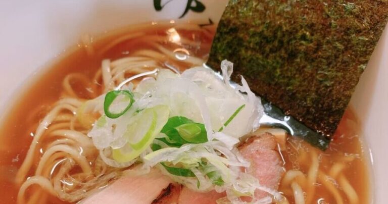 地元に恩返しを！つけ麺・鴨そばが絶品の「麺 ゆるり」