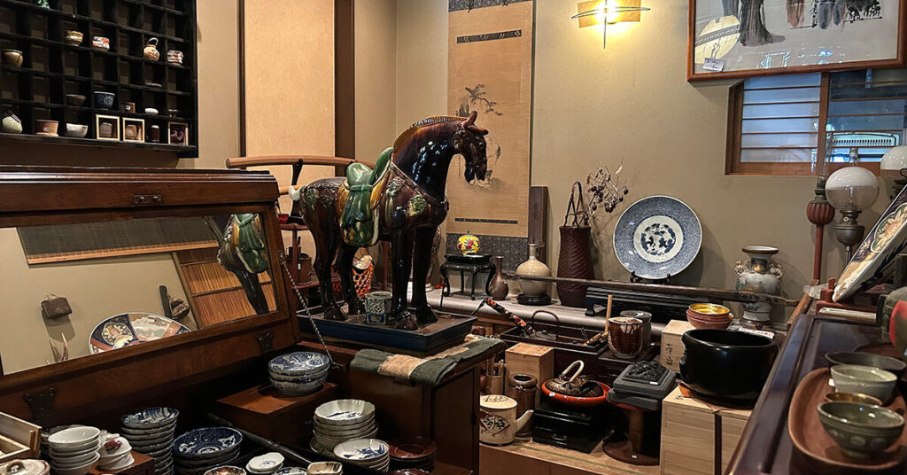 冨士屋店内