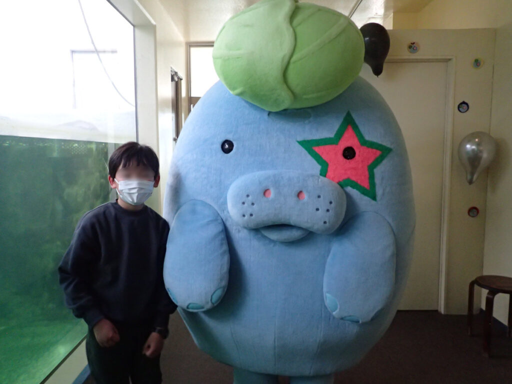 マナやんと記念写真