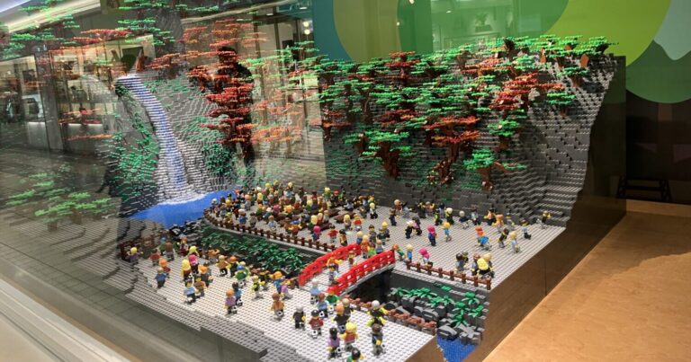 ミニレゴランド®︎？　「HANKYU BRICK MUSEUM（阪急ブリックミュージアム）」で関西の名所を発見！｜大阪府大阪市