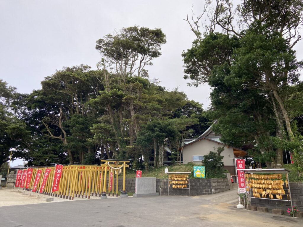 ほしいも神社駐車場