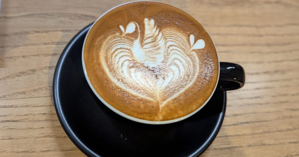 アイキャッチ ラテアート