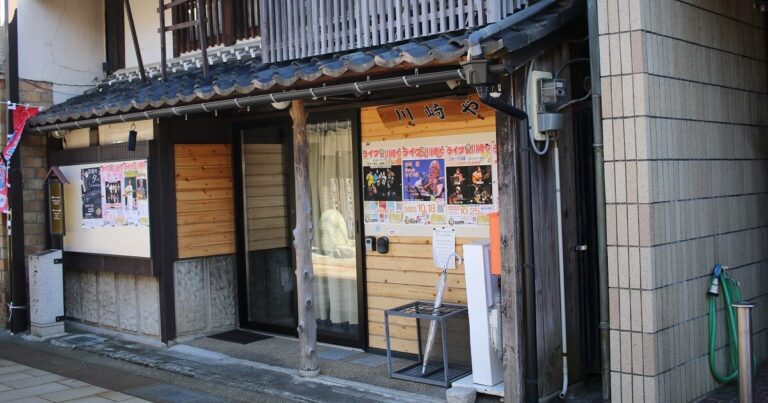 かつてのうどん屋で音楽ライブ！？地域に愛される多目的ハウス『川崎や』｜滋賀県長浜市