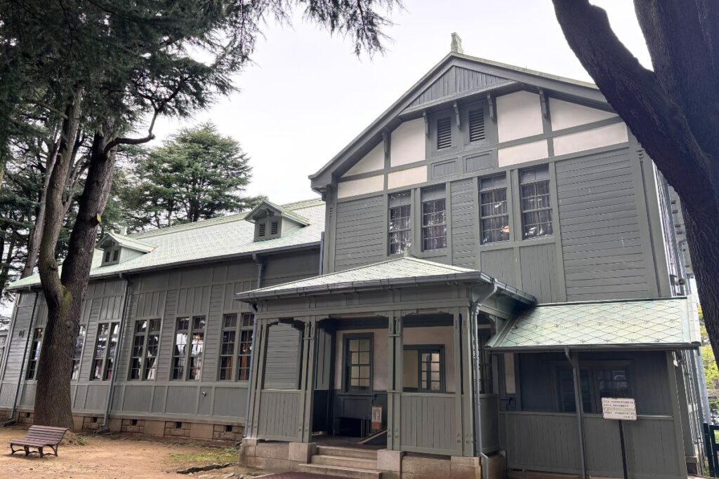 旧松本高等学校、あがたの森公園