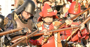 たかとり祭り、火縄銃の実演