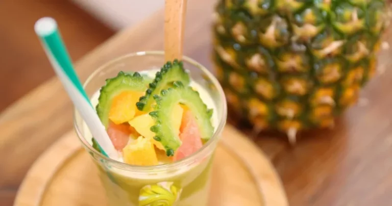 祝20周年！元気が出るスムージー店＜Vita Smoothies＞店長のオススメ3選｜沖縄県那覇市