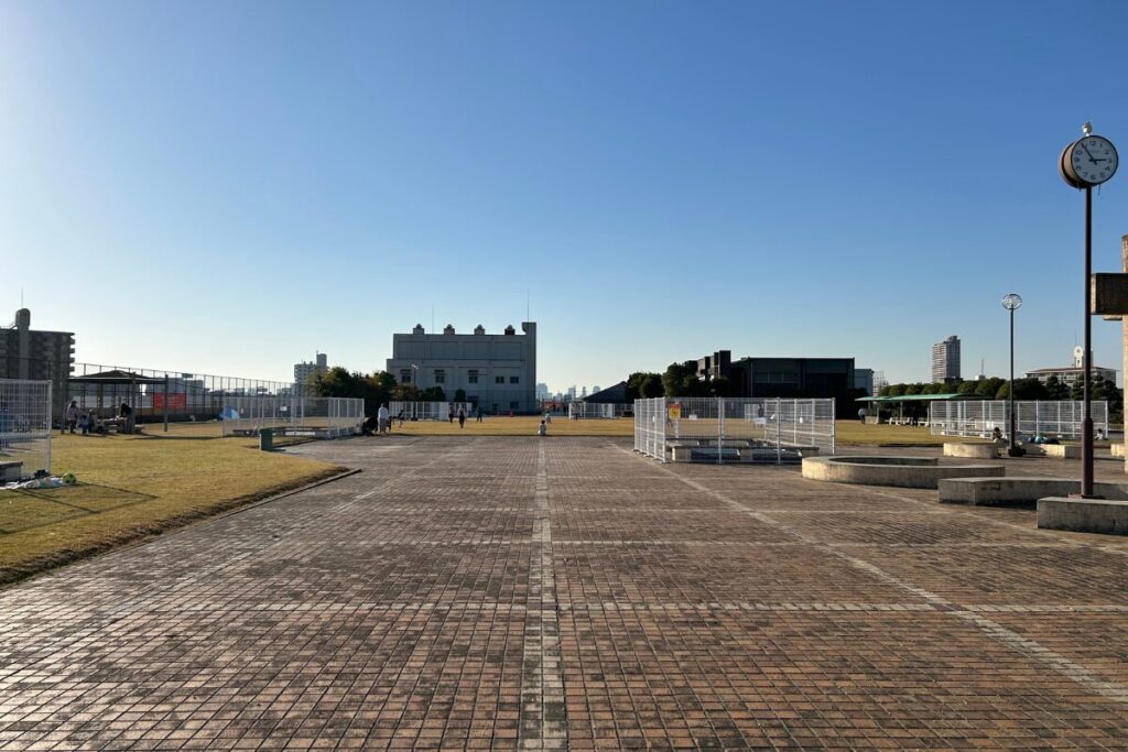 東大阪　公園　スカイランド