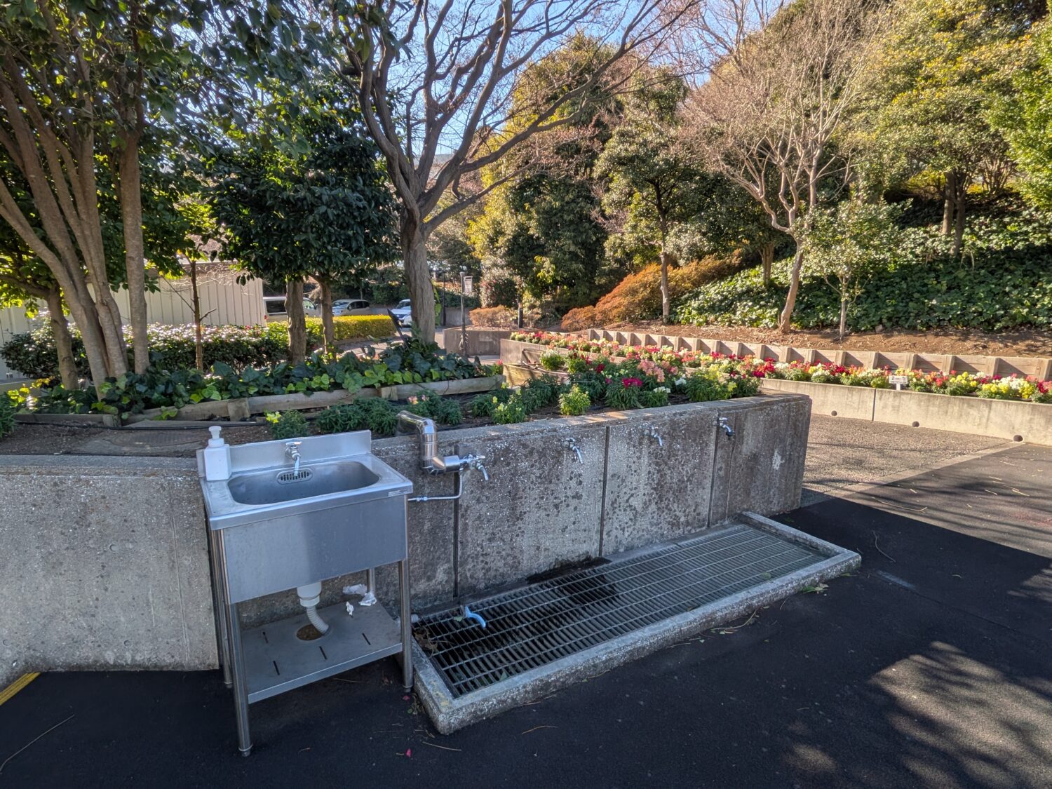 横浜ストロベリーパークの水洗い場