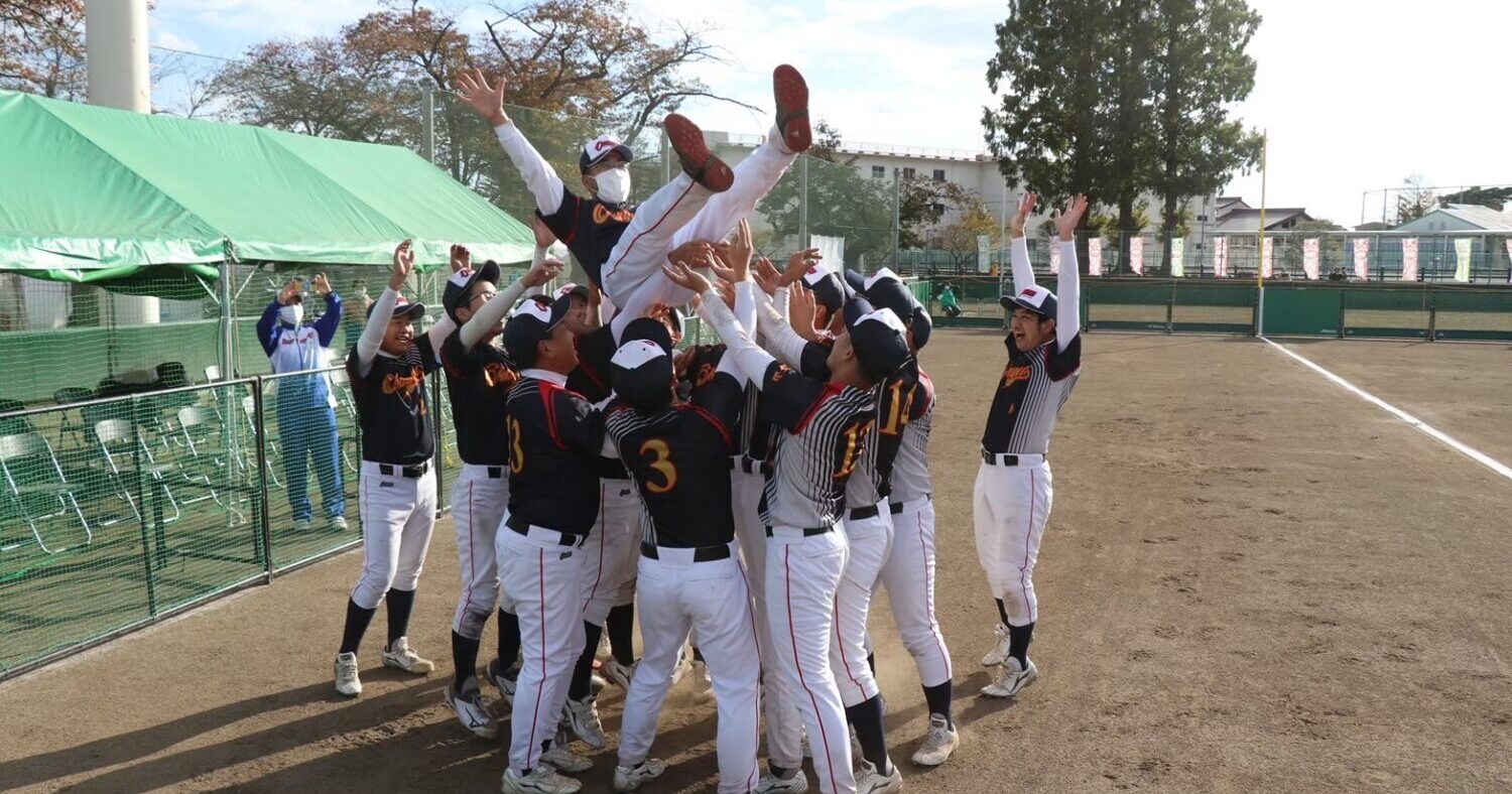 15人全員で戦う」岡山選抜ソフトボールチーム｜ハンズホールディングス 