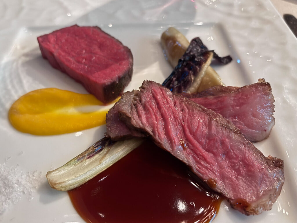 「和牛日本一 鹿児島 至高の饗宴」で提供されたメニュー
「鹿児島県産和牛(のざき牛)の盛り合わせ」