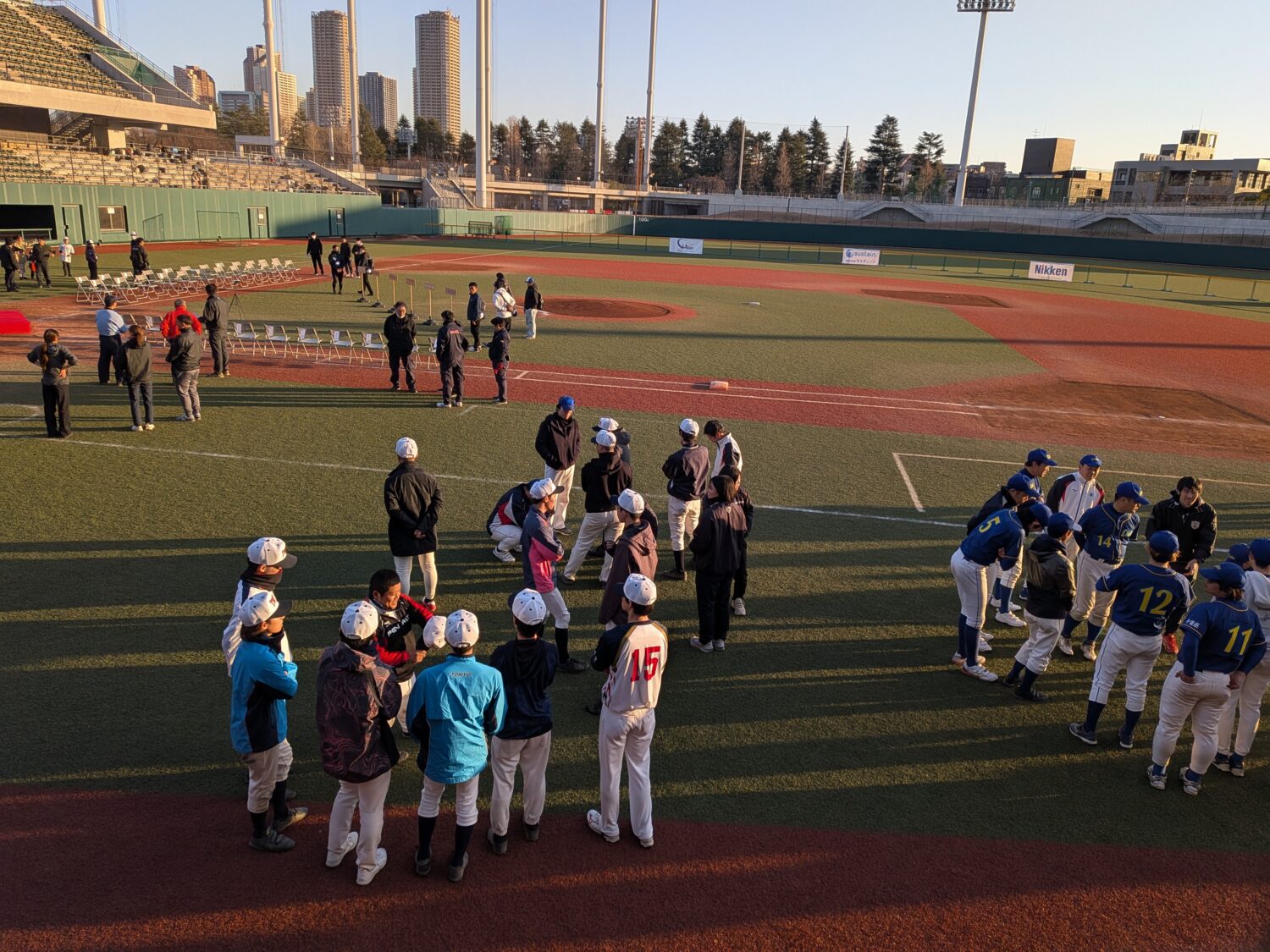 親し気な選手たち