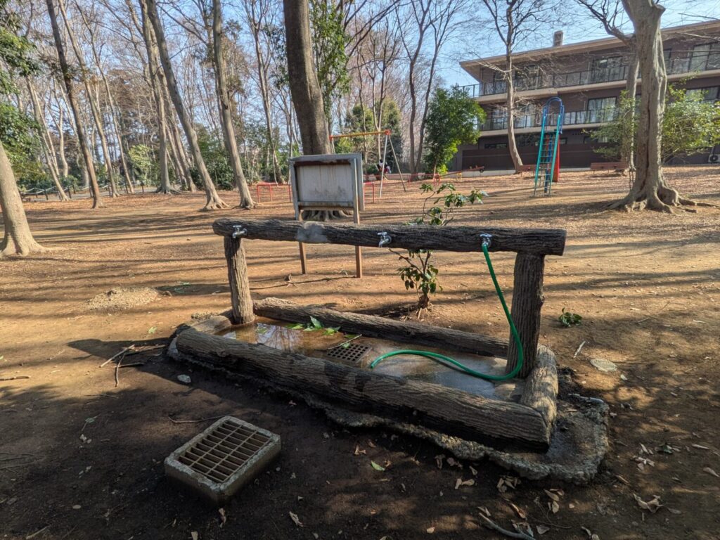 松ヶ丘ふるさと公園の水道