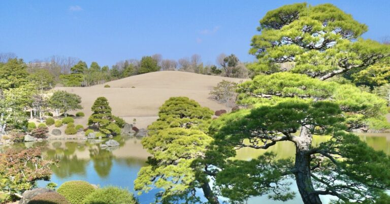平安時代から現代まで？「万博記念公園 日本庭園」で庭園の歴史を感じる｜大阪府吹田市