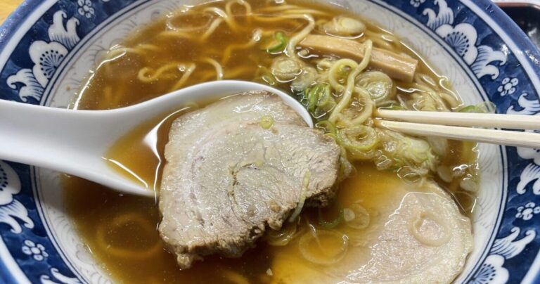 地元で愛される隠れなごやめし。薬膳スープがやさしい「好来系ラーメン」とは