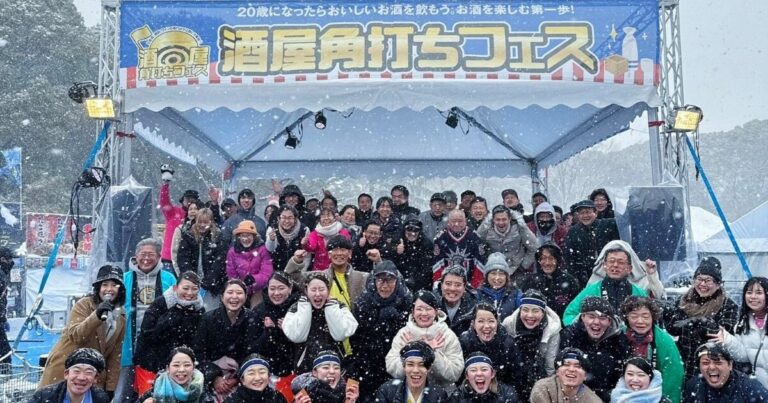 寒い日ほど酒が会話を連れてくる—雪の日の上野、角打ちフェス体験記—