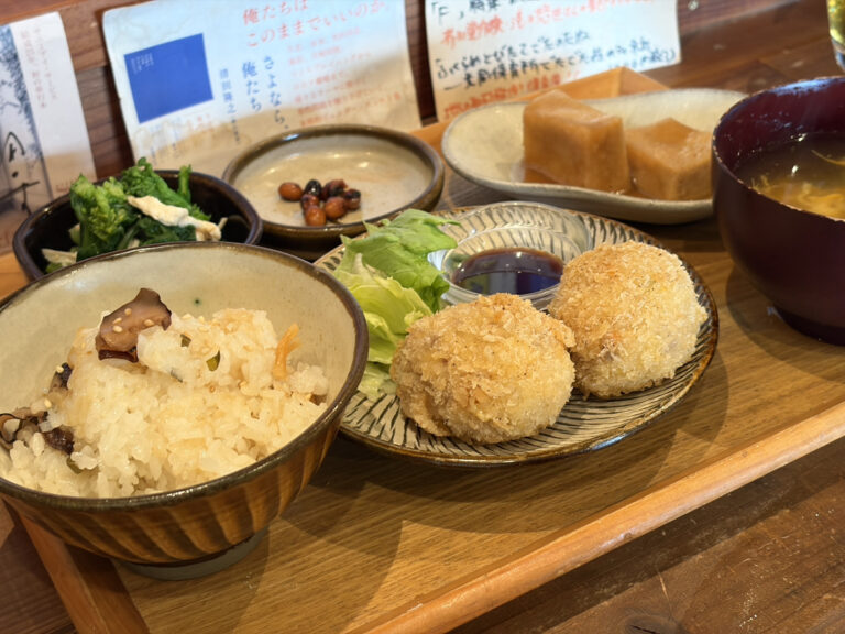 理想のひとりご飯を満喫できる「自然派ワイン食堂クラクラ」｜石神井公園駅【前編】