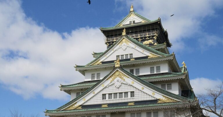 石垣の高さは日本一?大阪城で歴史のロマンに触れてみよう|大阪府大阪市