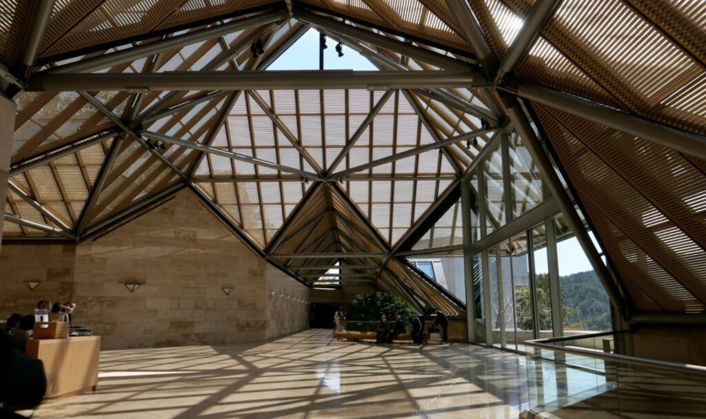 MIHO MUSEUM（ミホミュージアム）滋賀・美術館・建築ー常設展