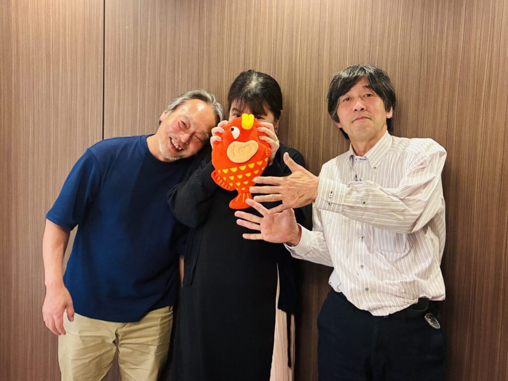サポーターお三方の集合写真