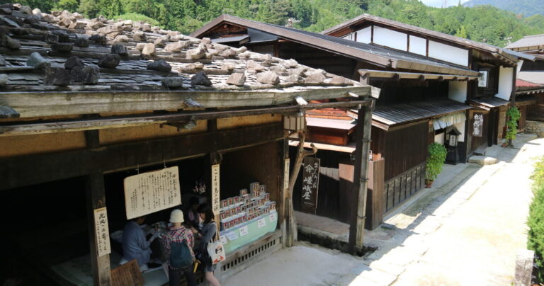 海外からもNakasendo Trailとして大人気。岐阜県馬籠宿から長野県妻籠宿を歩く！