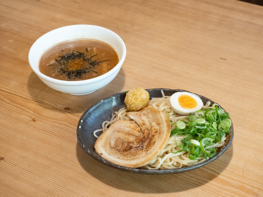 満麺亭
