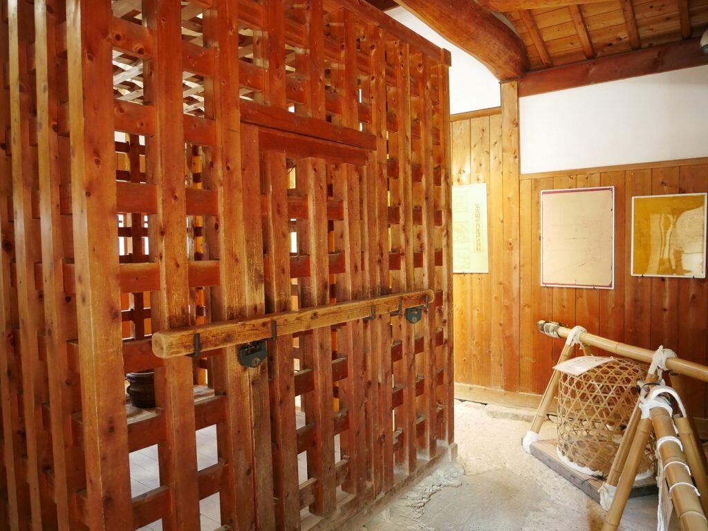 牢屋と唐丸籠など
