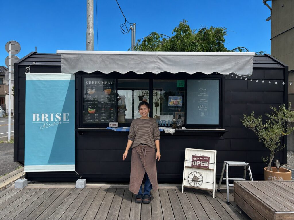 足利　クレープ　BRISE