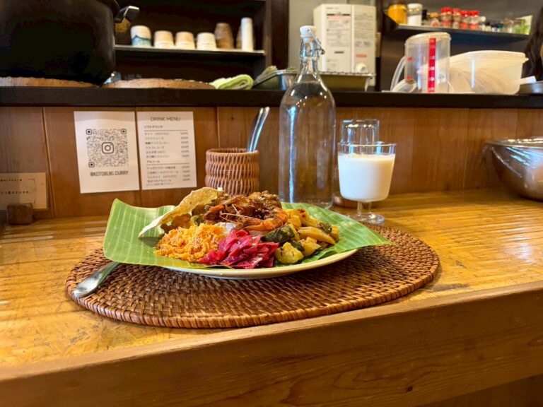 【埼玉県川口市】本格スリランカカレー専門店『壽CURRY』の魅力