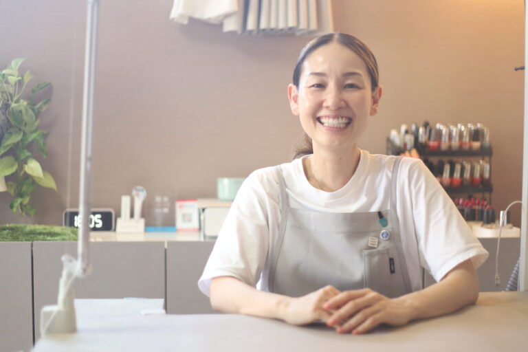 松山市で22年「ハッピーサロン メルモ」ネイルを通して幸せのお手伝い