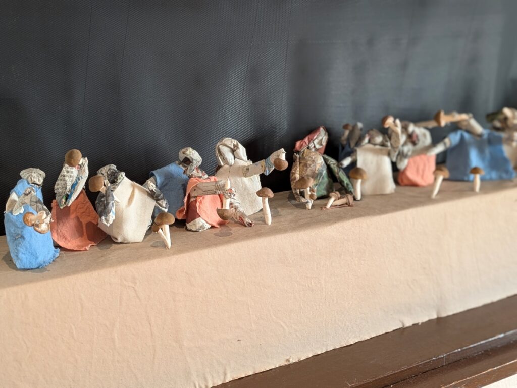 福井プレスー絵画をモチーフにした人形たち(最後の晩餐)