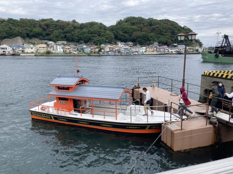 浦賀の渡しとは？3分の船旅で知る、300年続く「海の生活道」｜神奈川県横須賀市