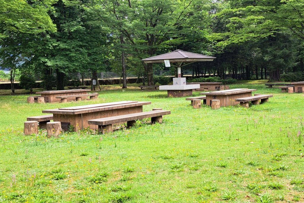 福井県総合グリーンセンターのバーベキュー広場