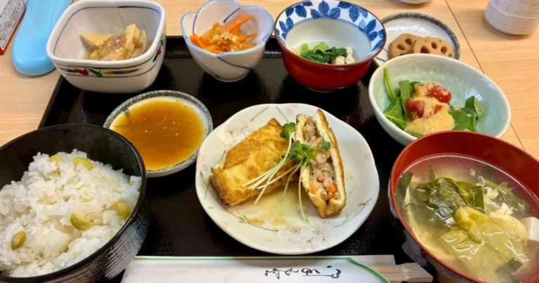 【茨城県守谷市】「なごみや」でほっと一息。女将さんの笑顔と手作り麹に癒されるランチ時間